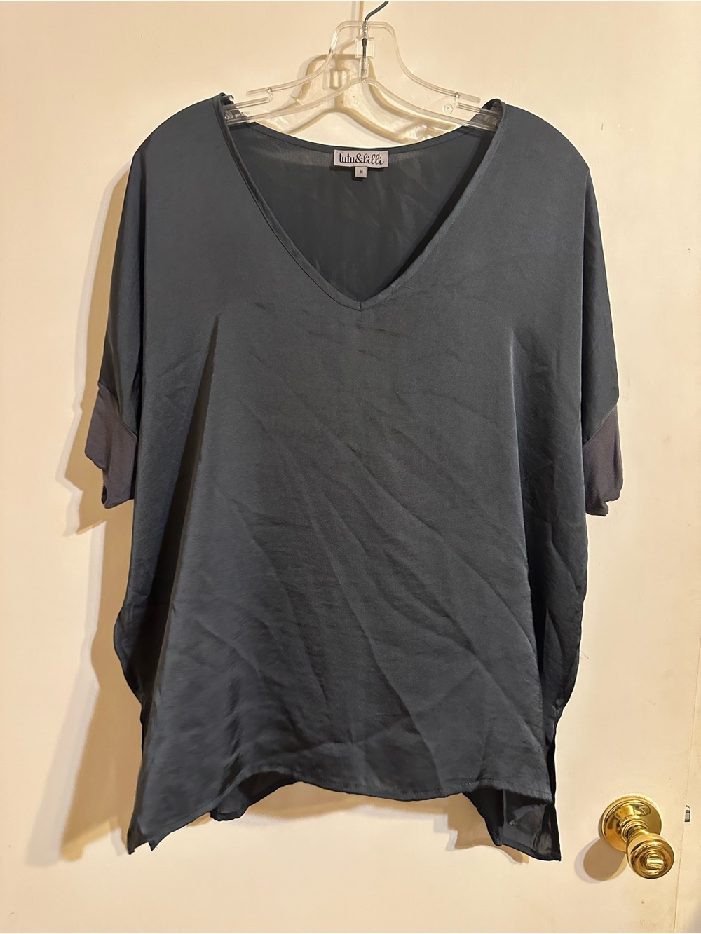 Relaxed V-Neck Tunic — Charcoal